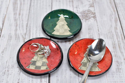Christmas Tree Ceramic Small Spoon Rest, Buffalo Plaid Pattern Jewelry Trinket Dish, Handmade Pottery Hand Painted in Red, Green, & Black